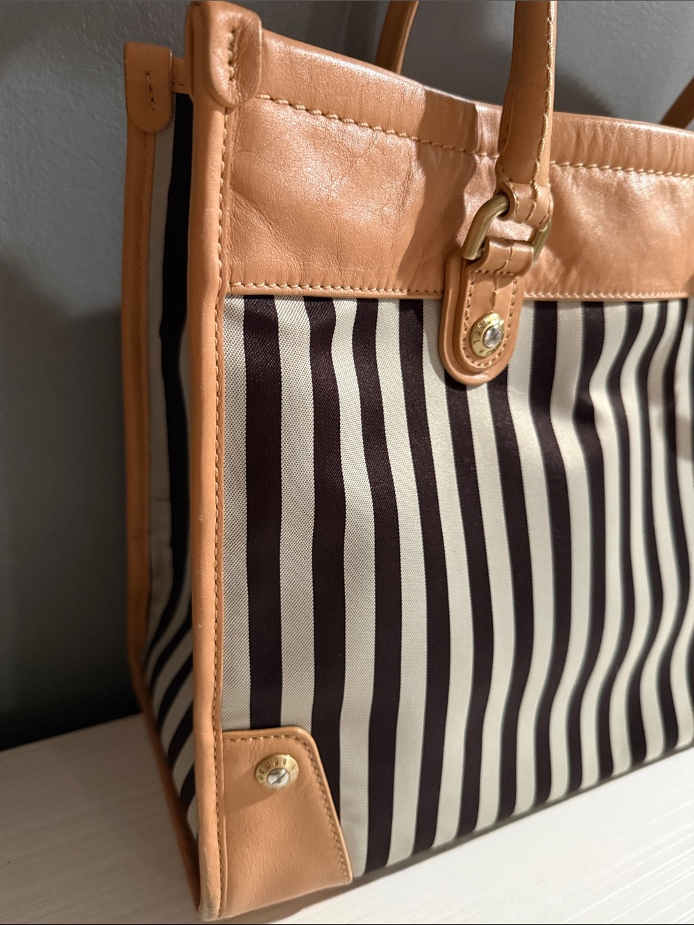 Henri Bendel signature black-and-white striped canvas tote bag - Picture 3 of 9